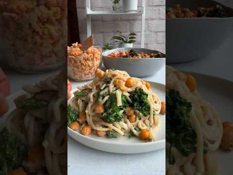 10 MINUTES IS ALL YOU NEED to make this healthy vegan meal! Lunch or dinner. Balanced, easy, budget