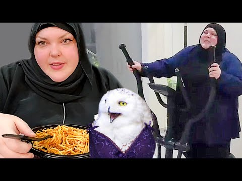 90 Second Workout and Spaghetti Dinner with Foodie Beauty! | LIVE Are You Serious??!!