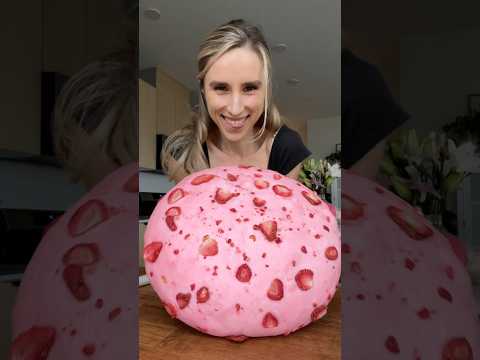 A strawberry croissant? 🌸 #croissant #pastry #baking #recipe #sourdough
