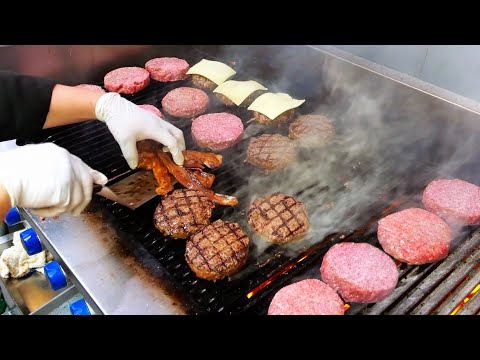 American Food – The BEST BEEF SHORT RIB BURGERS in Chicago! The Bad Apple