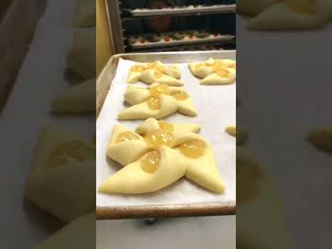 Apple Pinwheels #pastries #danish #stepbystep #fromscratch #baking #pastryshop #apples #fall