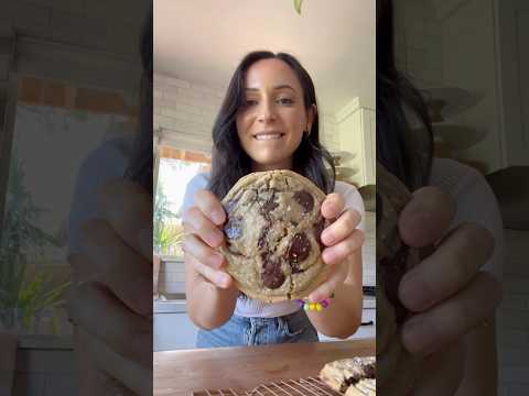 Bakery-Style Chocolate Chip Cookies!