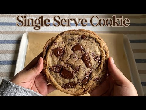 Chewy Single Serve Chocolate Chip Cookie ♡ Bake With Me