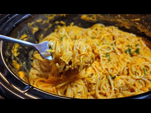 Chicken Spaghetti Recipe | I made slow cooker Buffalo chicken spaghetti for dinner