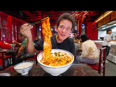 Chinese Street Food – $2 BELT NOODLES + Breakfast Dumplings in Xi’an!!