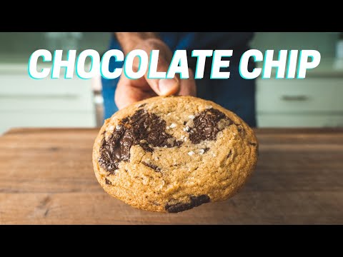 CHOCOLATE CHIP COOKIES [The Only Chocolate Chip Cookie Recipe You Need]