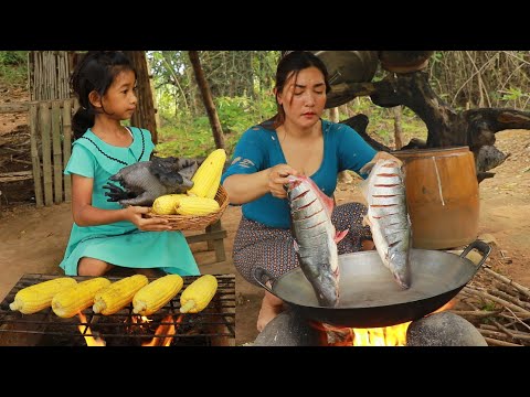 Cooking two fish recipe for lunch- Boiled black chicken soup & Grilled corns eating delicious