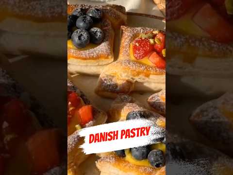 Danish PASTRY with the pastry CREAM