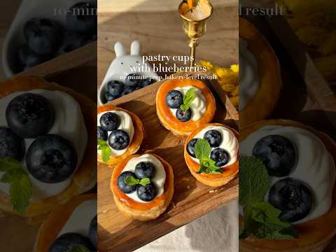 Easiest show-stopping dessert: puff pastry cups 🫐 recipe ⤵️ #puffpastryrecipes #blueberrydessert
