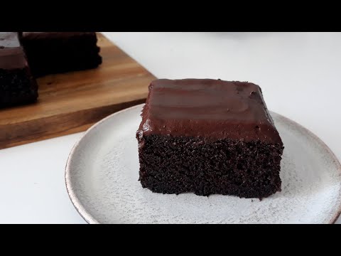 Easy Moist Chocolate Cake Recipe | Simple And Very Tasty! Spicy Foodz