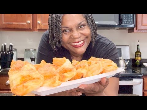 Easy & Quick! 2 Make-Ahead Puff Pastry Breakfast Recipes (Sweet & Savory Options)