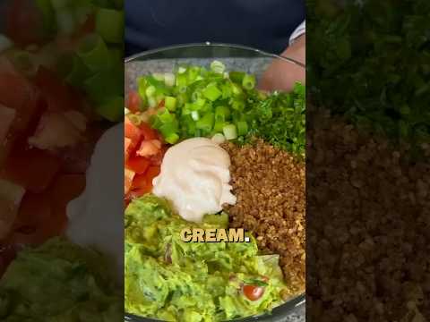 EASY RAW VEGAN TACO SALAD 🌮🥗😍🤤 #rawvegan #vegan #plantbased