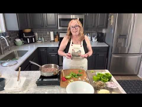 Easy Recipe for Philly Steak ‘n’ Cheese Stuffed Peppers!