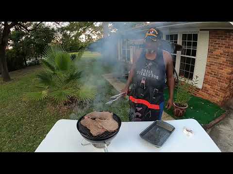 Grilled Steak on a Charcoal Grill@popshomecooking4542