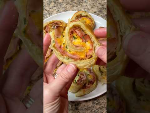 Ham and Cheese Puff Pastry Pinwheels 😮‍💨🔥 #puffpastry #hamandcheese #recipe
