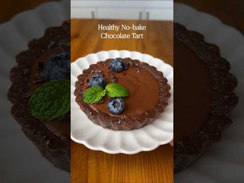 Healthy No-Bake Chocolate Tart