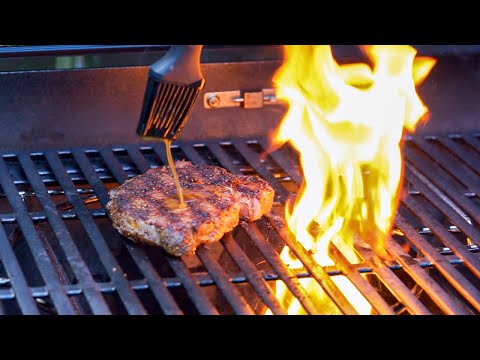How To Cook The Perfect Steak At Home | Weber Spirit 2022