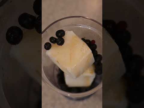 How to make healthy frozen yogurt!!
