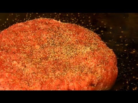 How to Make Juicy & Flavorful Hamburgers : Burgers With Flavor