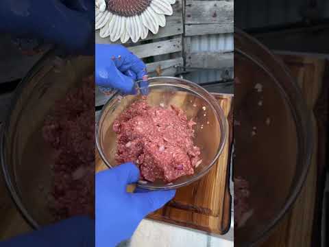 How to make JUICY HAMBURGERS | Perfect Every Time