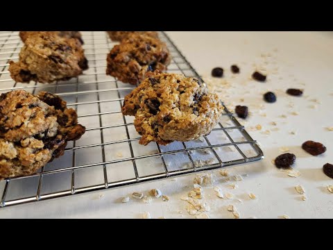 How to Make Soft and Chewy Oatmeal Raisin Cookies – Delicious and Satisfying – The Hillbilly Kitchen