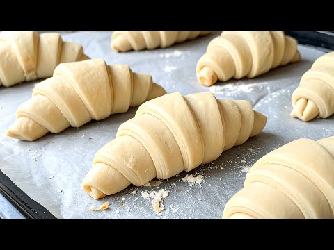 I found the easiest way to make croissants. You will be amazed by the result