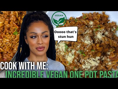INCREDIBLE VEGAN ONE POT PASTA (easy recipe)