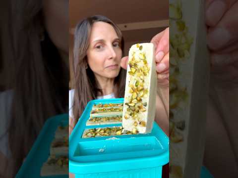 Is your gut healthy? @cookingforpeanuts  Make 3-ingredient frozen yogurt bars #diabeticfriendly