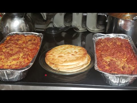 Its Spaghetti  and Garlicky Pita Bread time!!