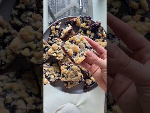 lemon blueberry shortbread bars (recipe on identicalrecipes.com) #baking #recipe #lemonbars