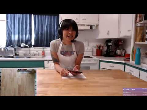 Make Vanilla Cupcakes With Me!