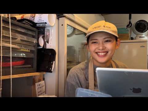 Making 20 Grand USD a MONTH selling SALAD from just 7 square meters