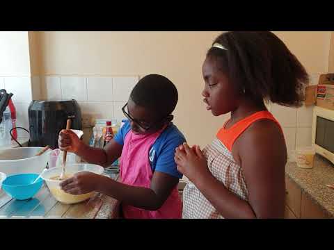 making vanilla cupcakes 🧁