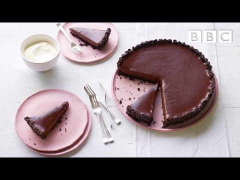 Mouthwatering salted chocolate tart! | Simply Nigella – BBC