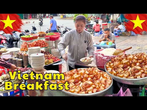 Must try! Asian breakfast street food – 7 days 7 dishes for $1.5 // Beef stew; Hu Tieu; Beef Pho;…