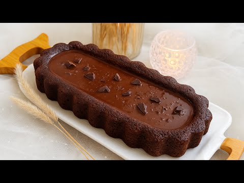 My Secret Eggless Chocolate Cake Recipe 🍫| The Best Eggless Chocolate Cake with Chocolate Sauce!