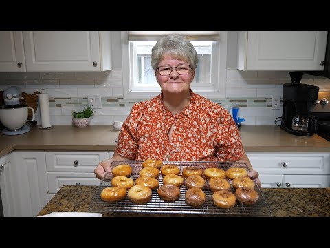 Old Fashioned Cake Donuts