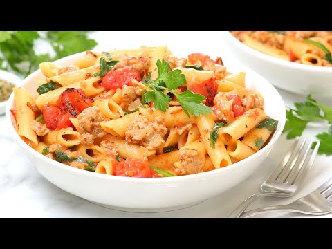 One Pot Italian Sausage & Spinach Pasta | Easy 30 Minute Dinner Recipe!
