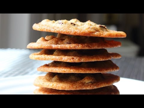 Perfect Chocolate Chip Cookies – Easy No-Mixer Chocolate Chip Cookies