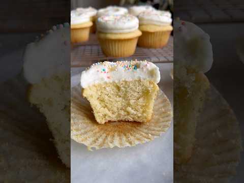 Perfect Vanilla Cupcakes!