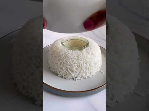 Plate up your rice dish so it forms a bowl with the Thai basil chicken in the middle #recipes