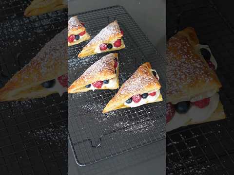 Puff Pastry Triangles with Mixed Berry and Cream Cheese Filling #easypie #cookinginspo #puffpastry