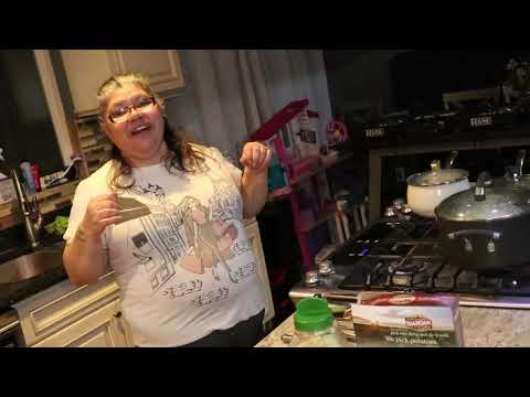 Quick and easy recipe of steak and gravy mashed potatoes and buttered corn