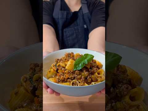 Quick & Easy Bolognese Pasta!