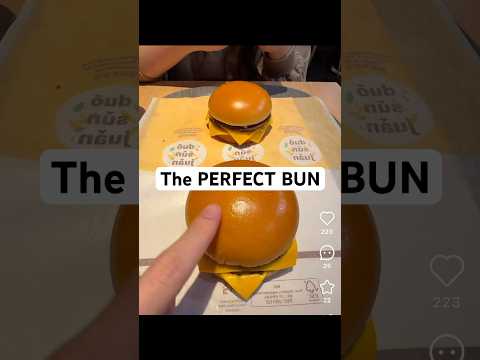 The PERFECT Burger BUN ‼️😂 #TheManniiShow.com/series