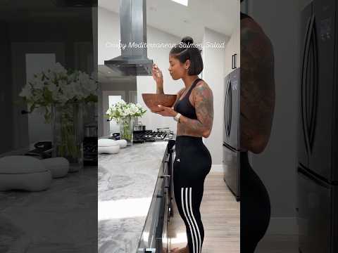 THIS SALAD RECIPE IS OUT OF THIS WORLD [SAVE IT]