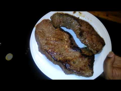 Top Round Steak and Mushroom Sauce with Potatoes and Red Cabbage Streetz style