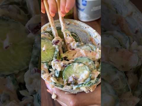 TRYING THE VIRAL CUCUMBER SALAD! 🥒