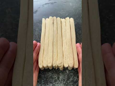 Upgrade your sandwich with this amazing CROISSANT LOAF a delicious alternative to traditional bread!