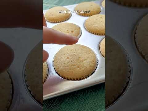 Vanilla Bean Cupcakes | Vanilla Cupcakes Made with Vanilla Bean Paste | The Floral Apron